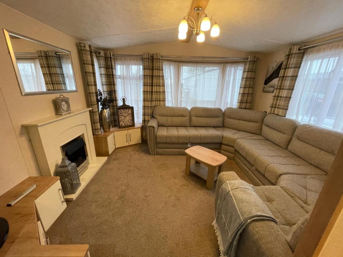 Two Bedroom Caravan At Lilliarsedge 杰德堡 外观 照片